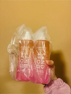 2X Sand + Fog Strawberry Shakes HYALURONIC BODY SERUM 8.12 FL OZ